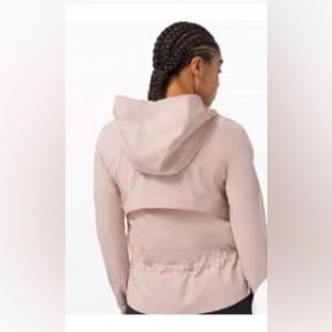 Lululemon windbreaker jacket
